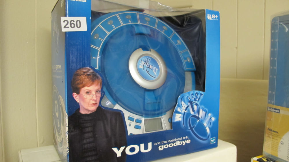 Lot 260: Brand new old stock The Weakest Link electronic...