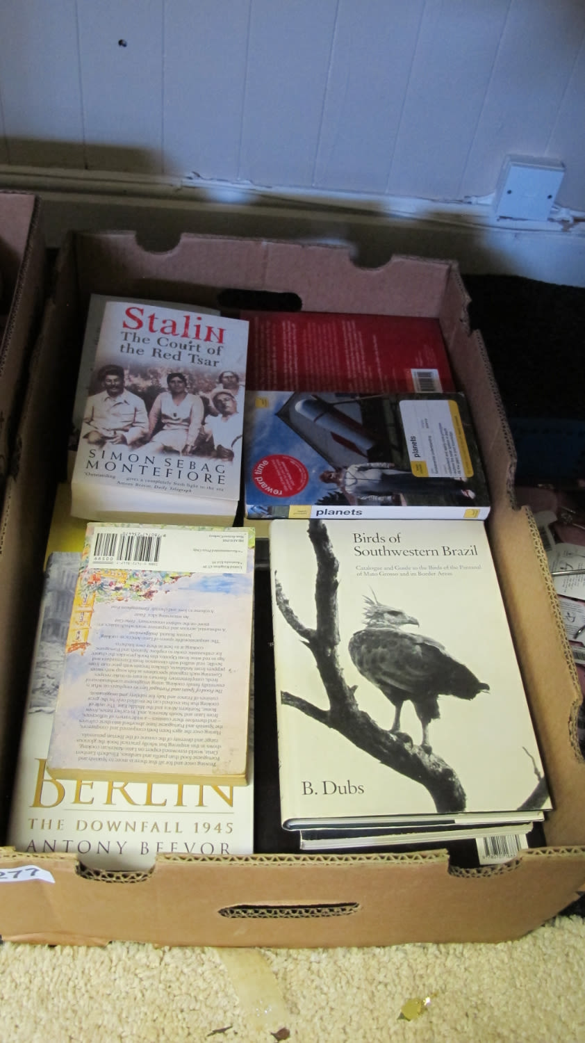 Lot 277: Box of books