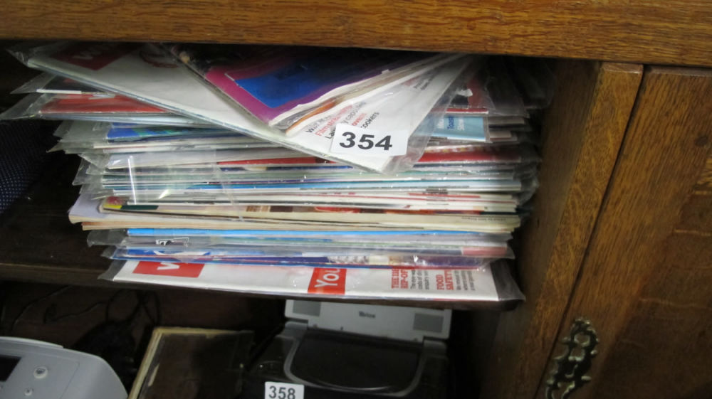 Lot 354: Quantity of Which? magazines