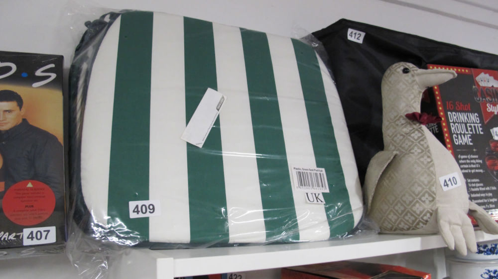 Lot 409: Seat cushions