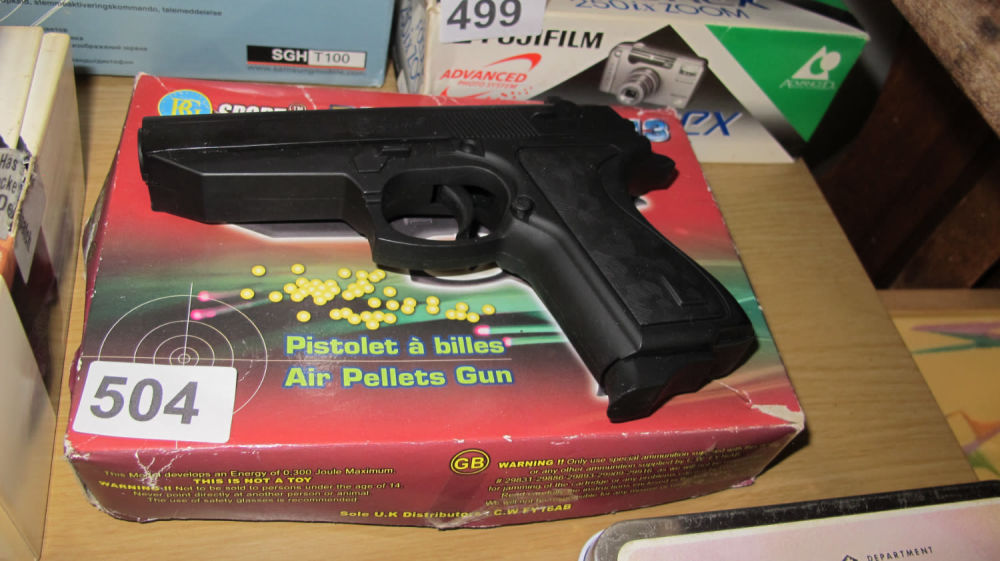 Lot 504: BB gun