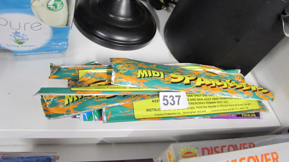 Lot 537: A quantity of sparklers