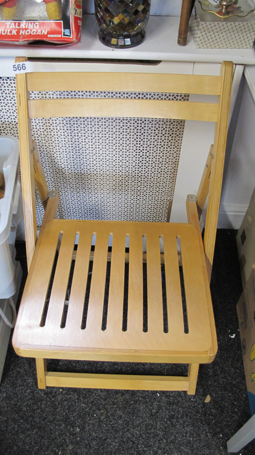 Lot 566: Folding wooden chair