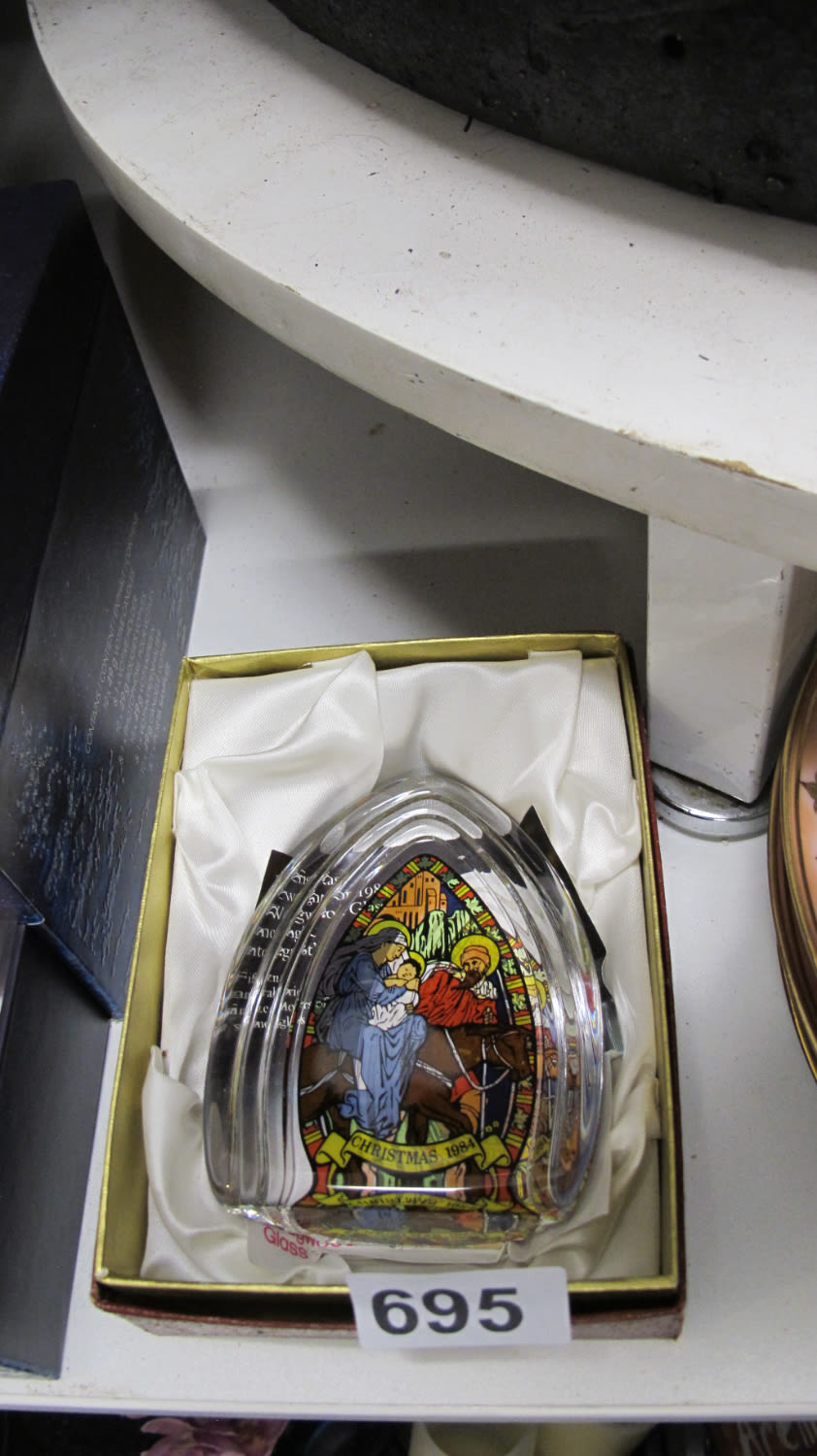Lot 695: Boxed Christmas 1984 paper weight