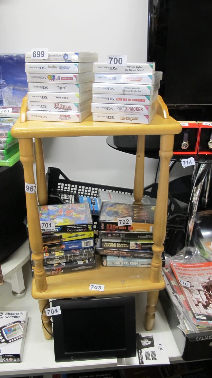 Lot 703: Telephone table