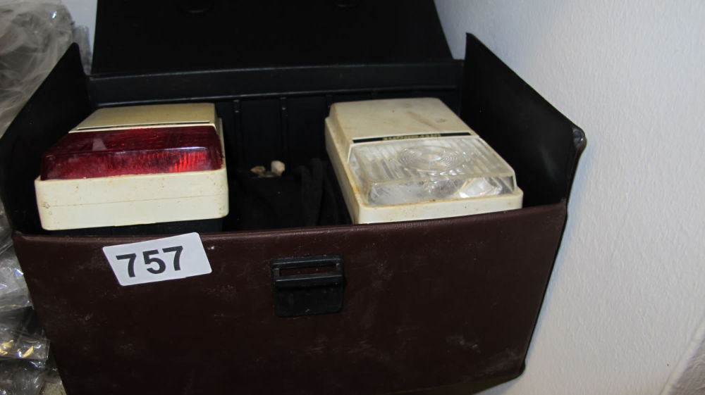 Lot 757: Bike lights