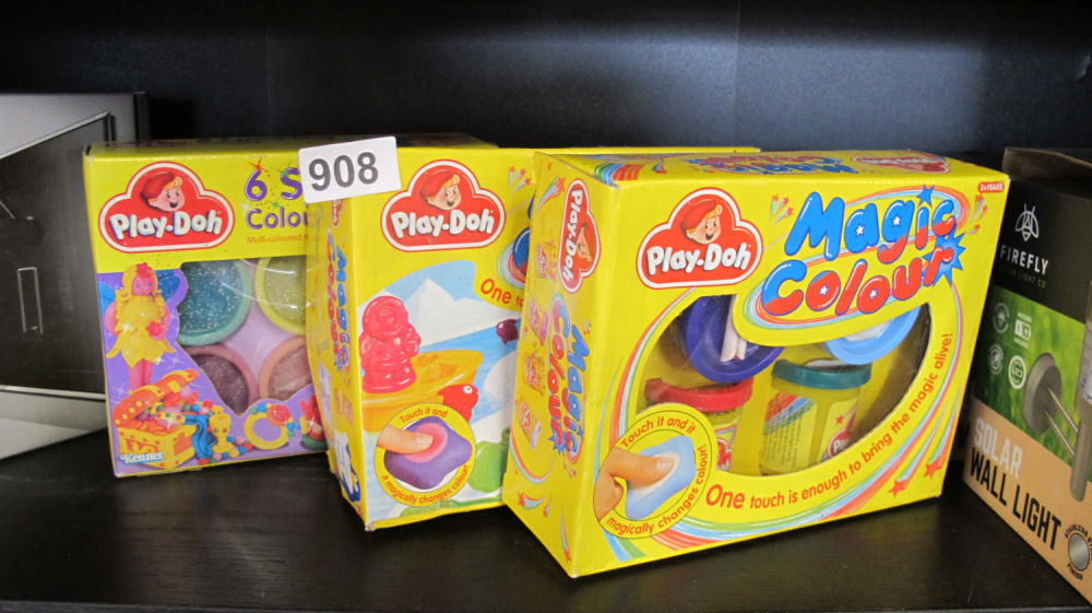 Lot 908: 3 Play Doh sets