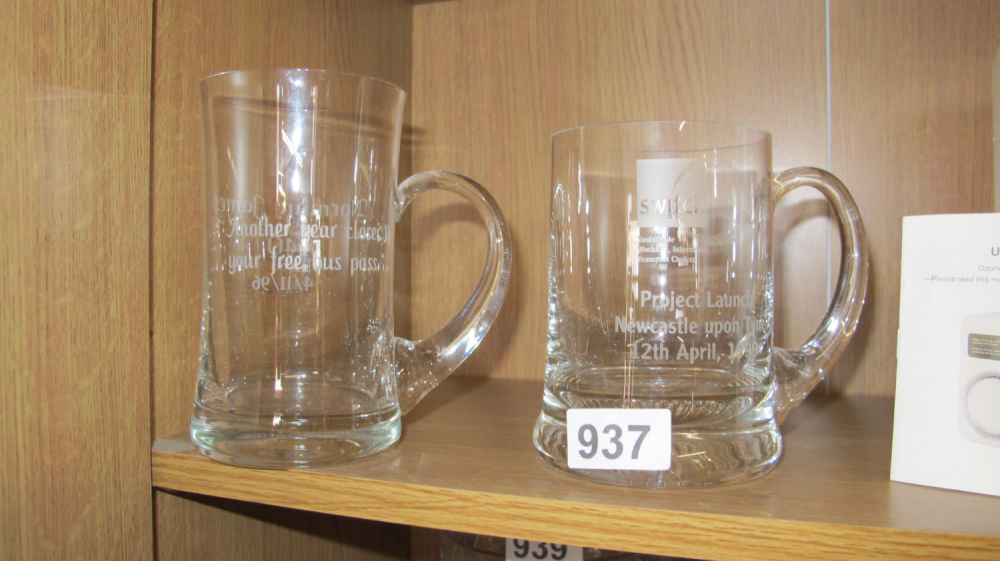 Lot 937: 2 engraved glass tankards