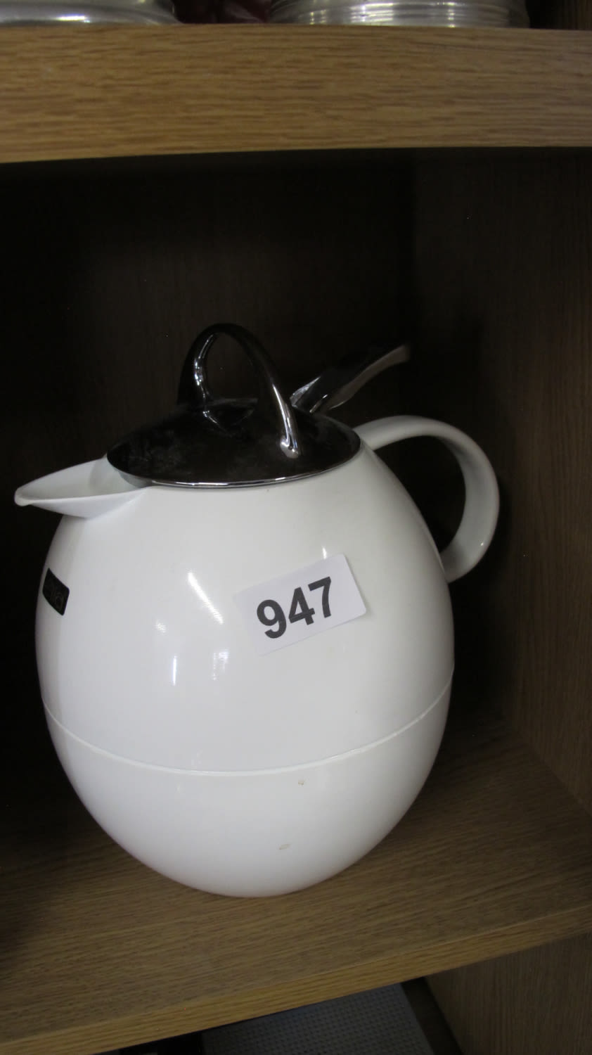 Lot 947: Insulated jug