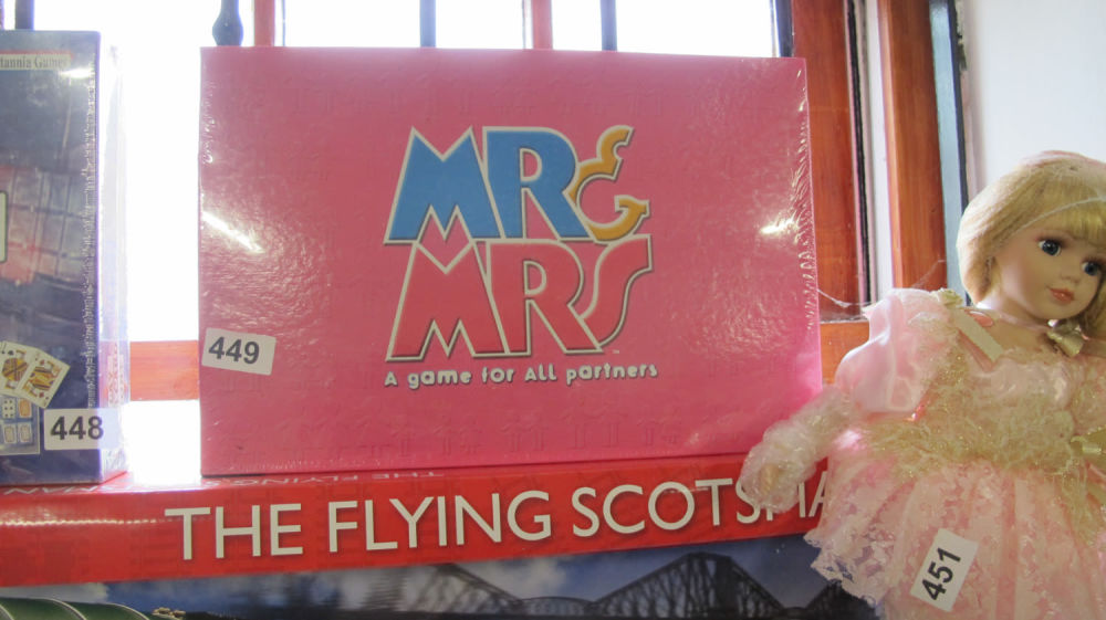 Lot 449: Mr and Mrs game