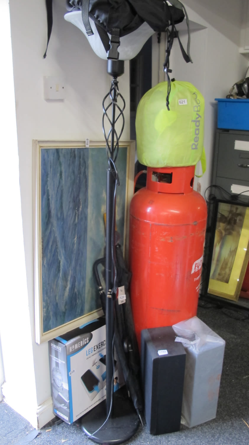 Lot 617: Wrought metal floor standing lamp