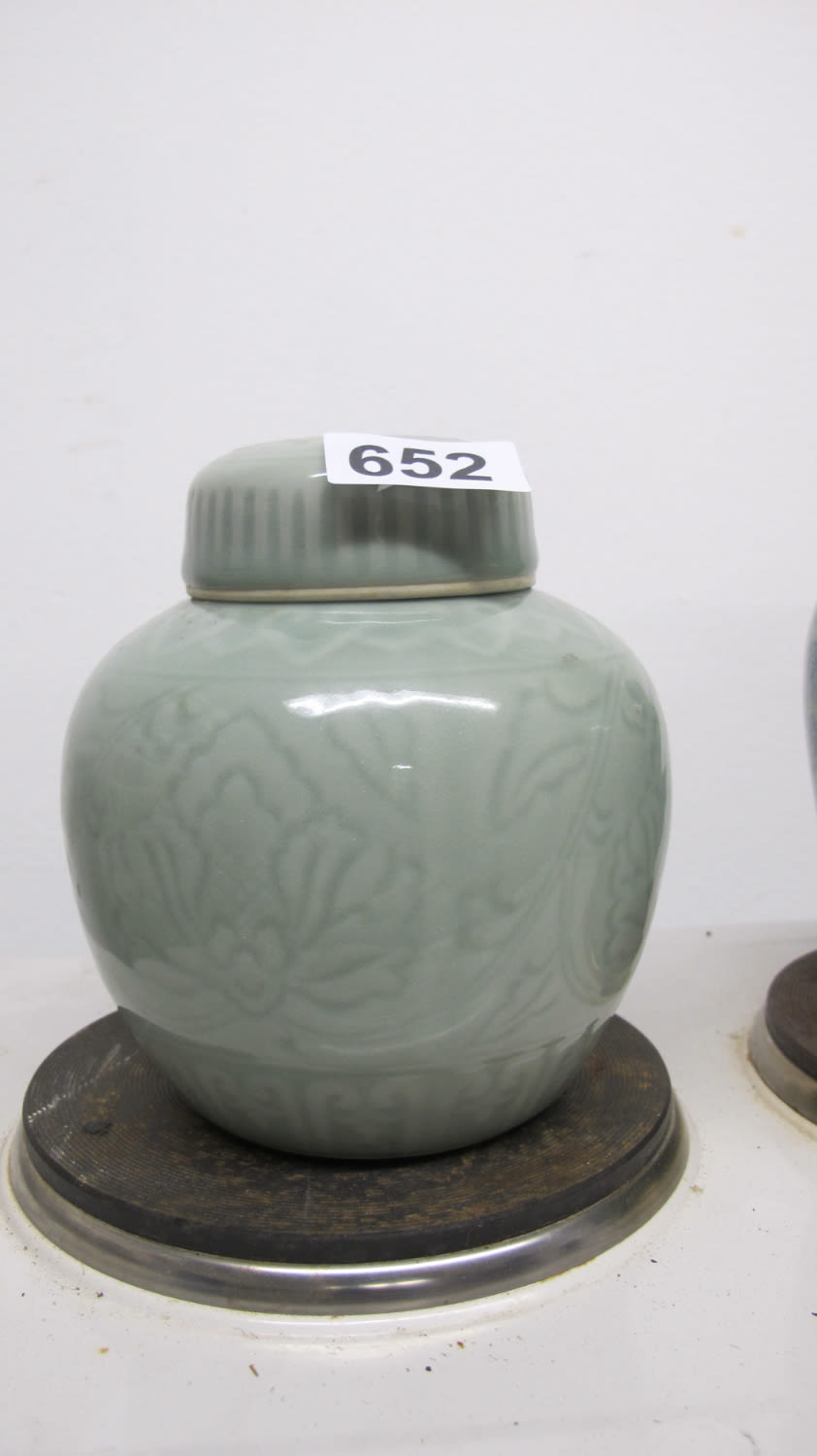 Lot 652: Antique celadon ginger jar, 4 character mark to...