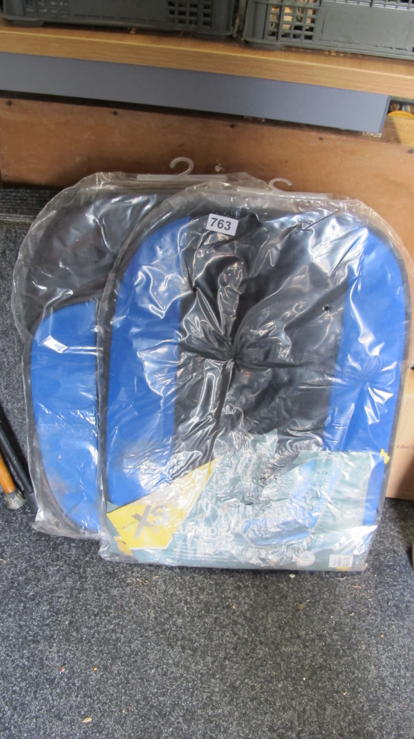 Lot 763: Seat cushions