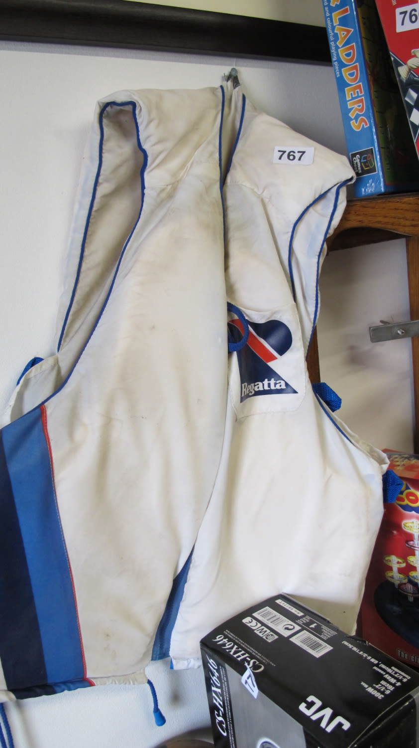 Lot 767: Regatta life jacket