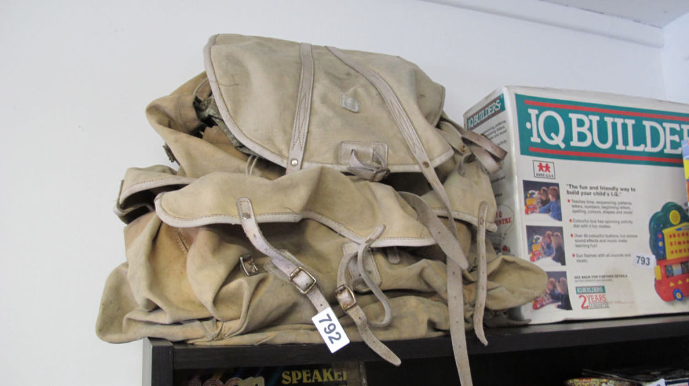 Lot 792: Explorers ruck sack