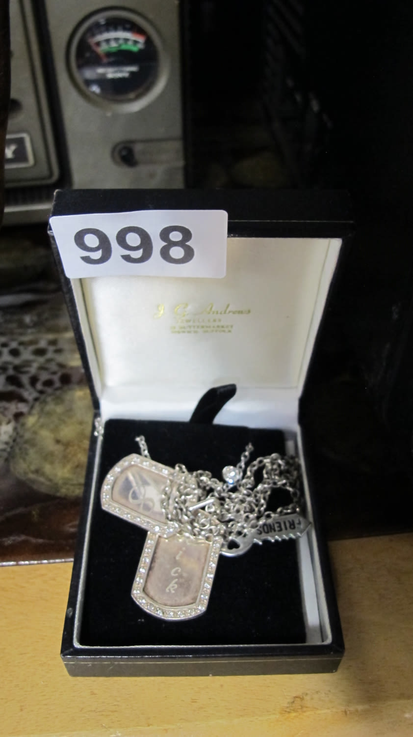 Lot 998: Friends necklace