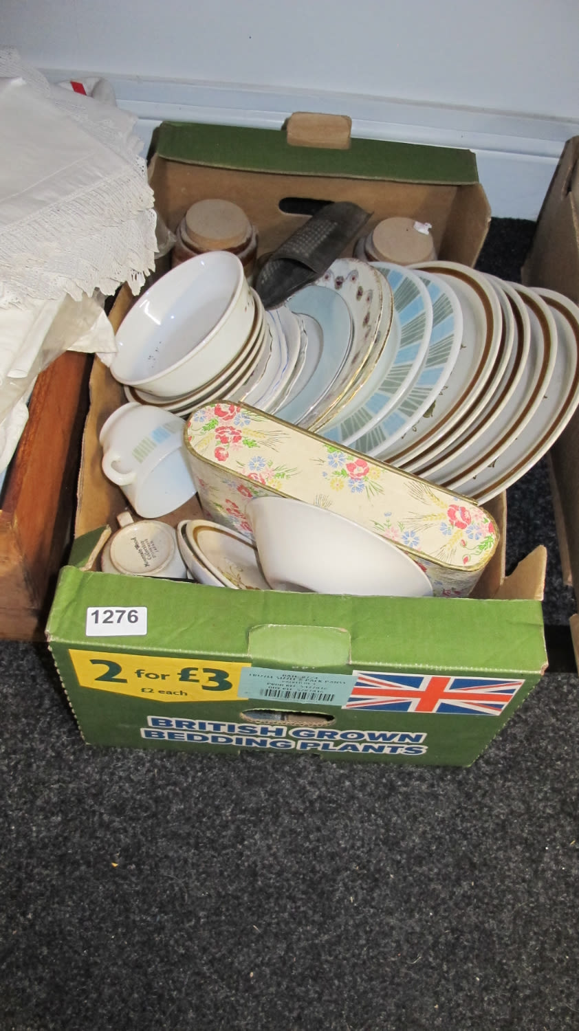 Lot 1276: Box of misc.