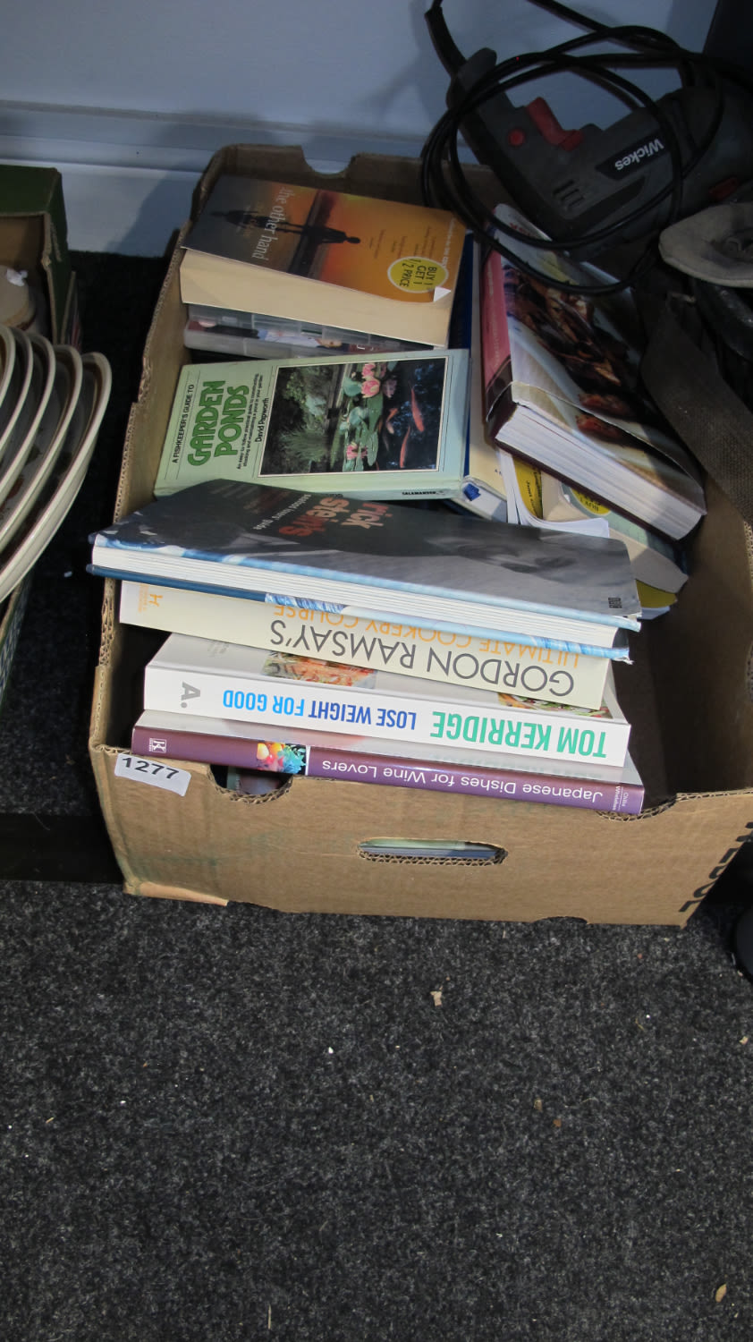Lot 1277: Box of books