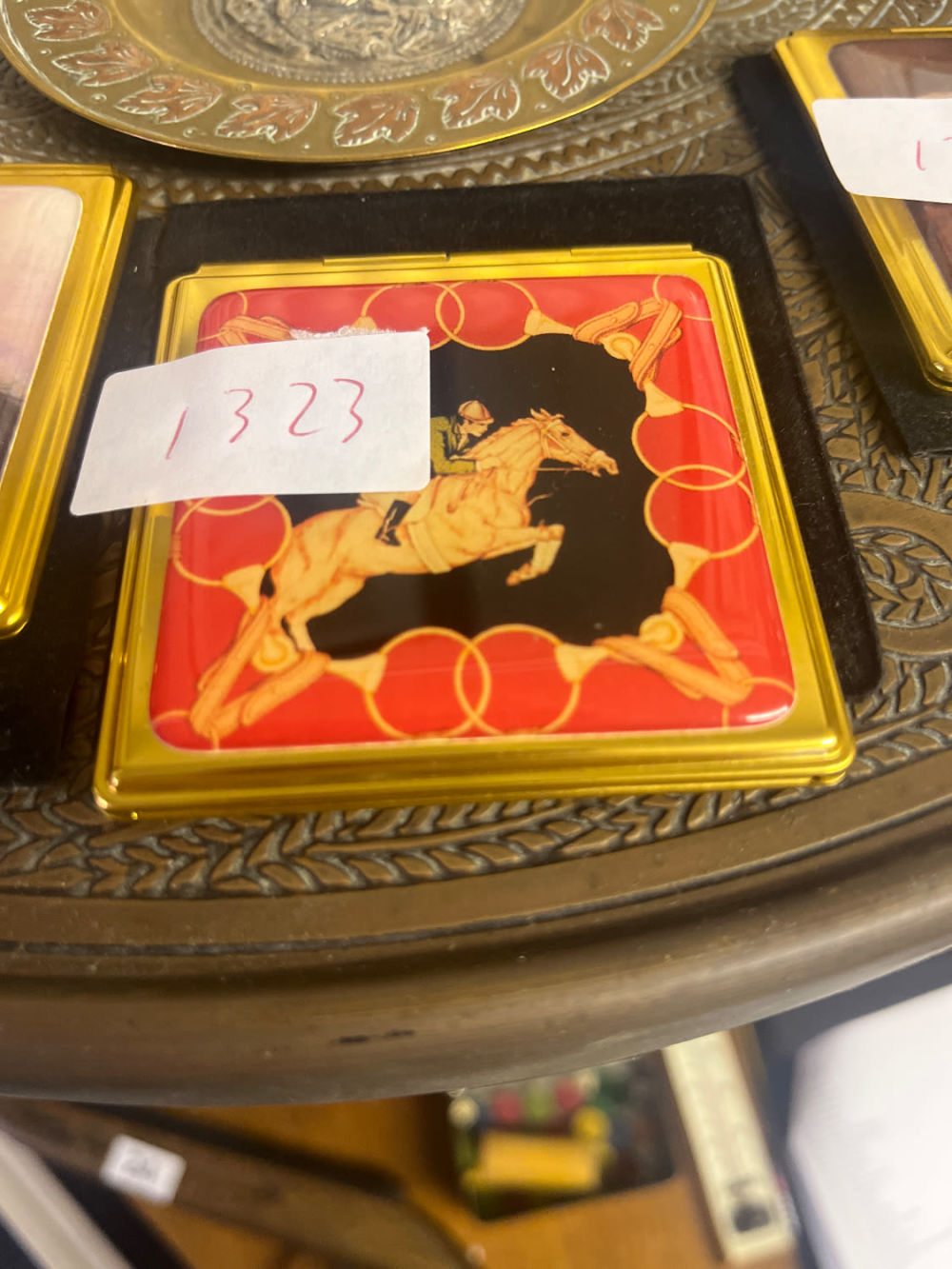Lot 1323: Compact