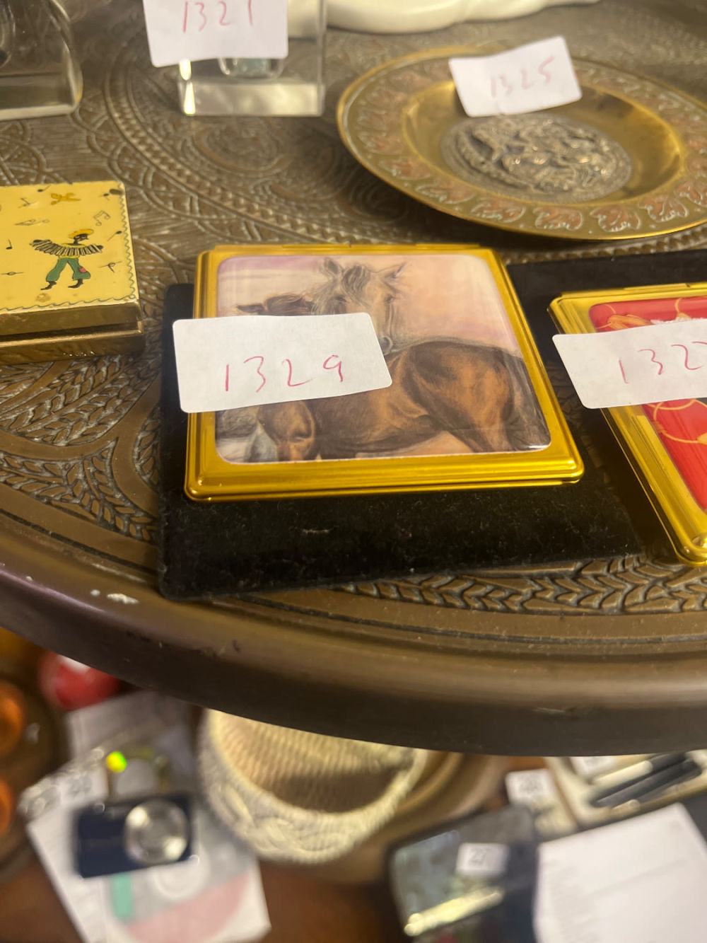 Lot 1329: Compact
