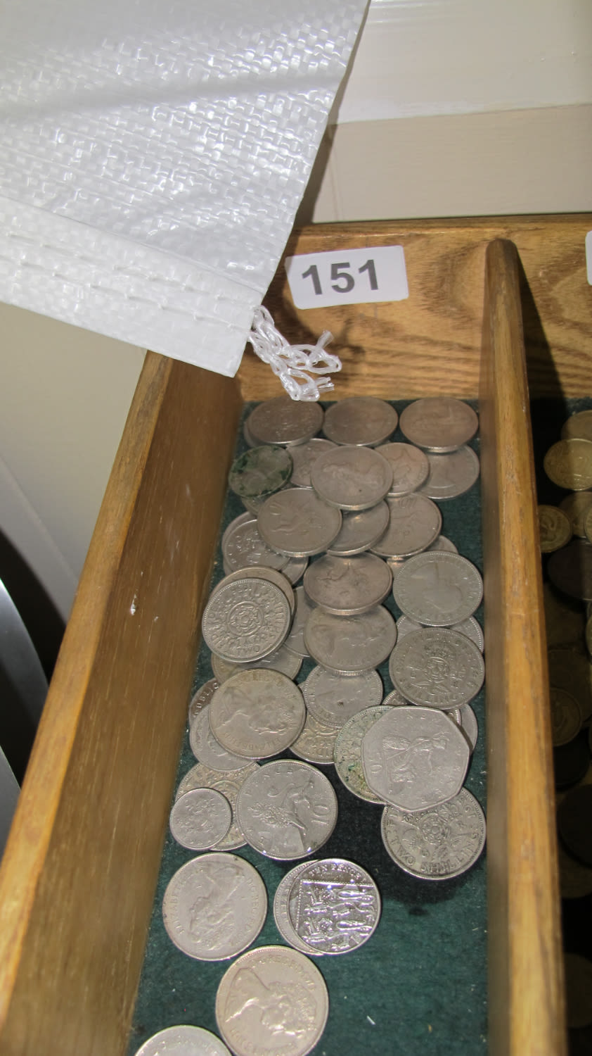 Lot 151: Qty of UK coins