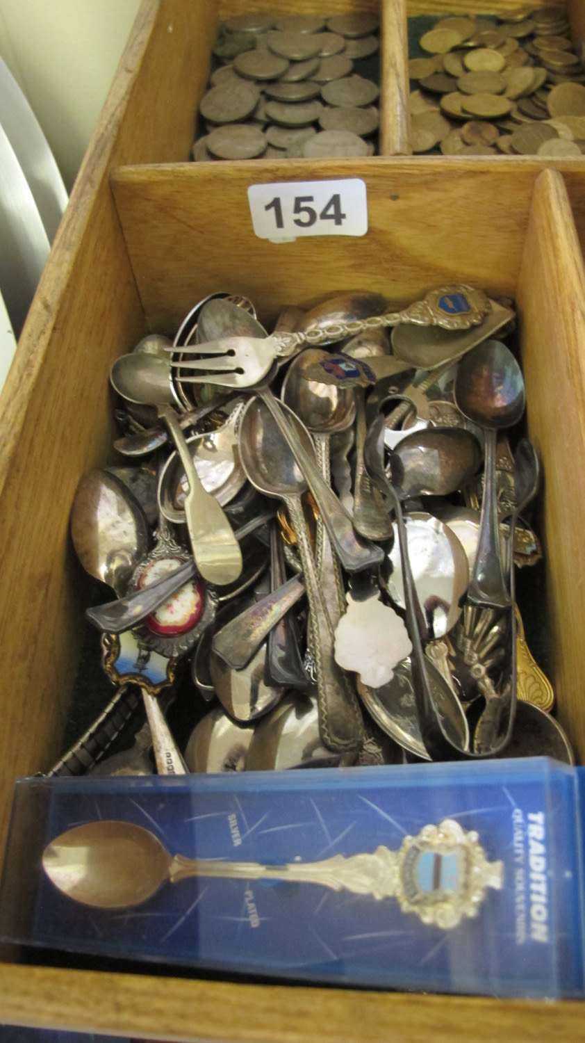 Lot 154: Qty of spoons etc