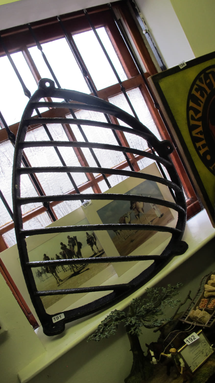 Lot 191: Hay basket