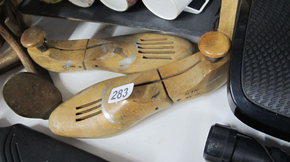 Lot 283: Vintage shoe stretchers