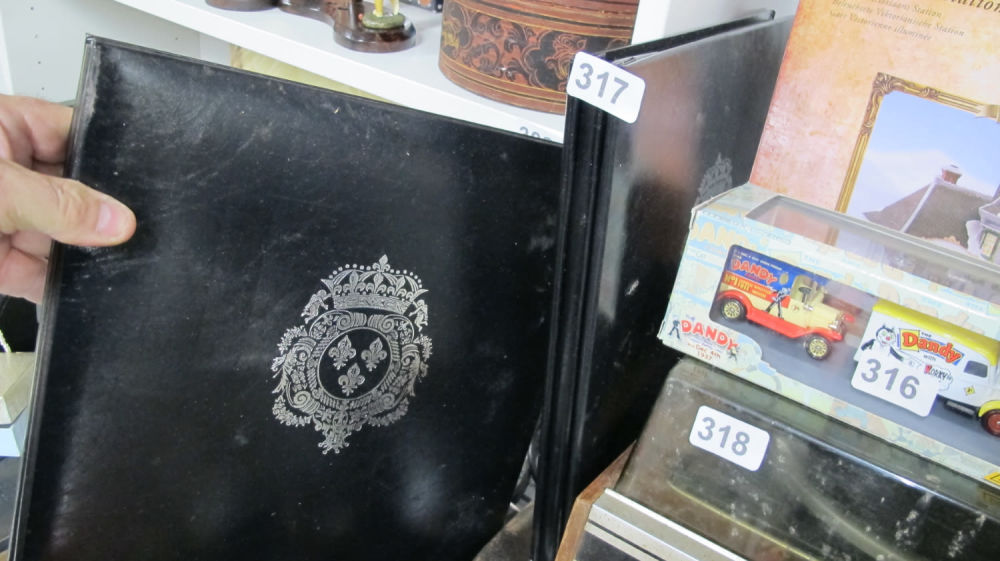 Lot 317: quality photo albums