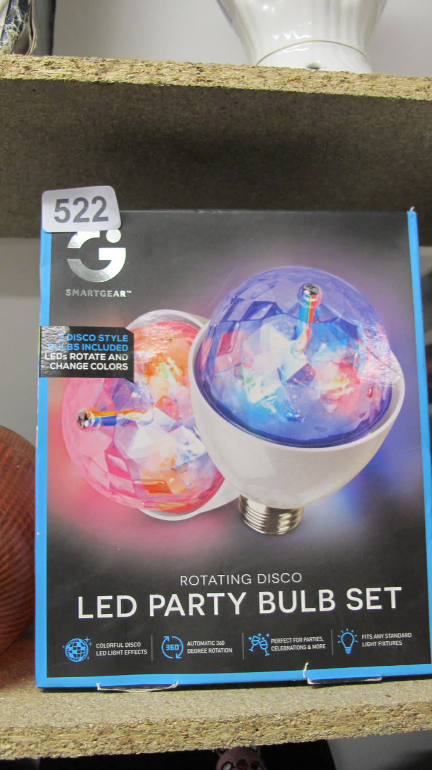 Lot 522: LED party bulb set