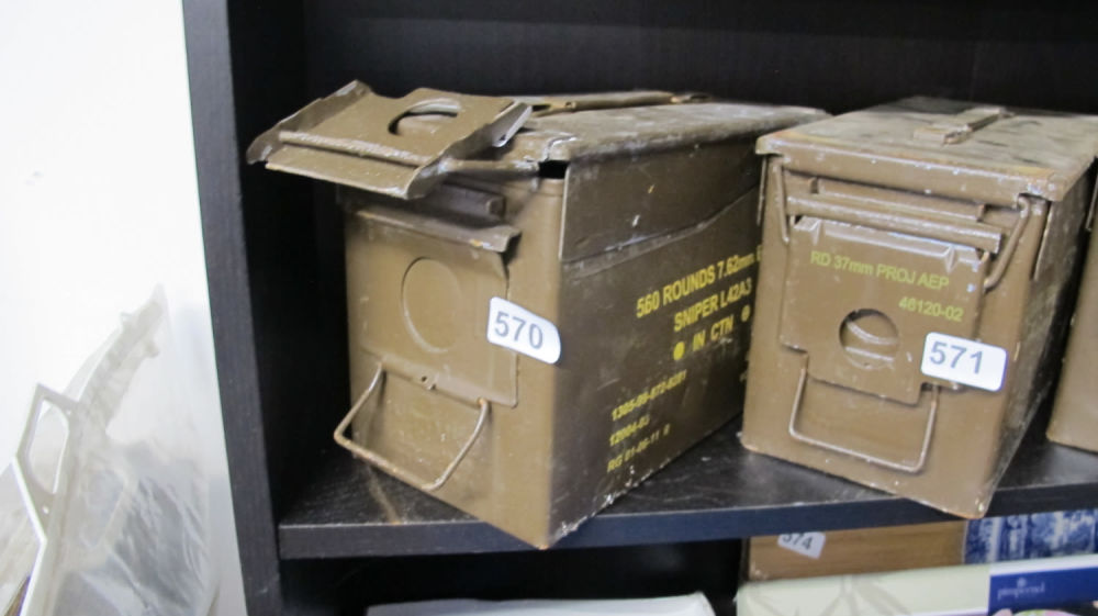 Lot 570: Ammunition box