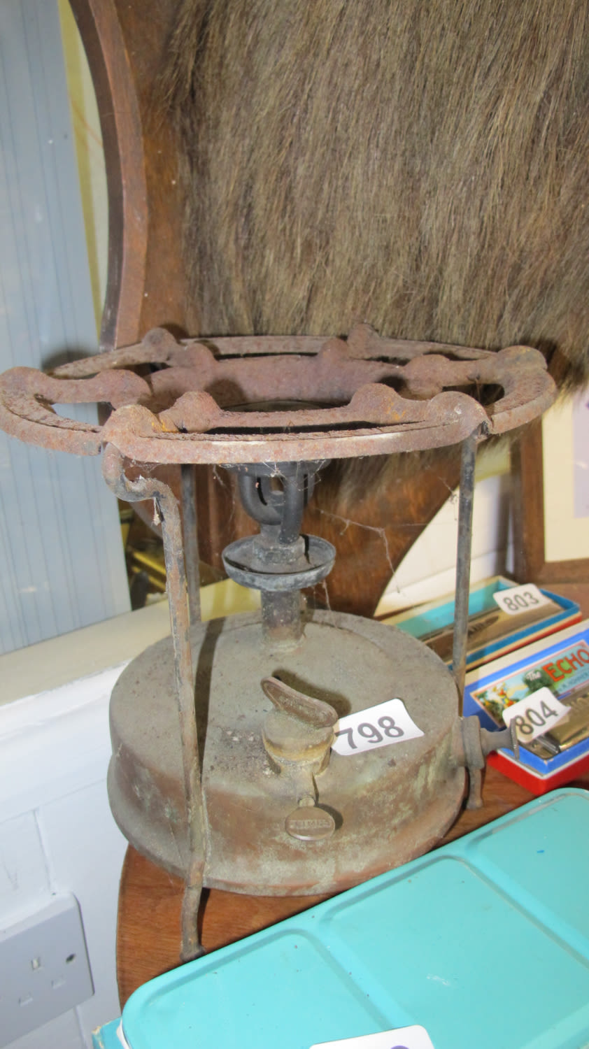 Lot 798: Vintage primus stove