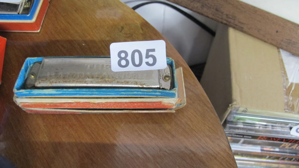 Lot 805: Bandmaster harmonica