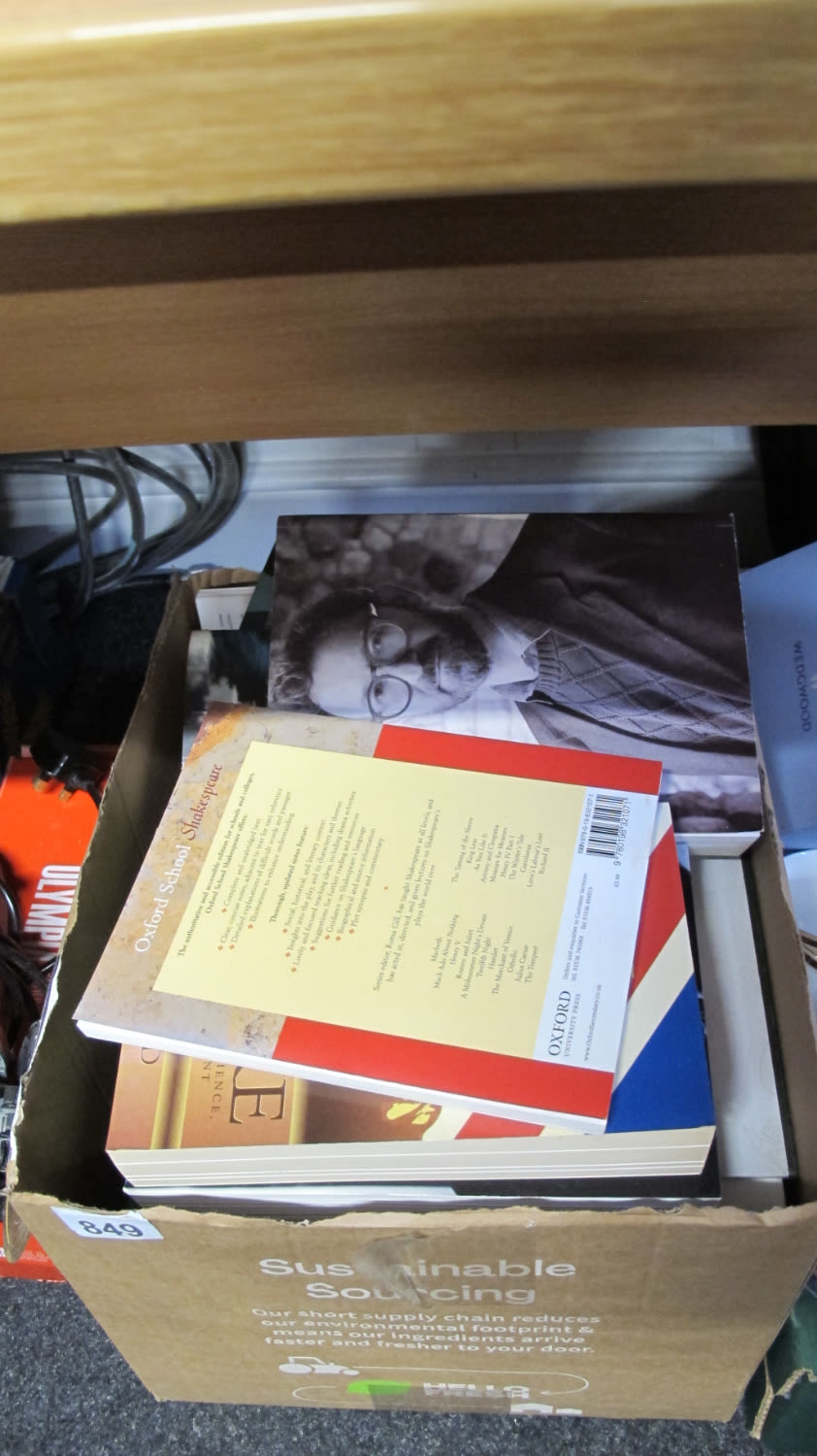 Lot 849: Box of books