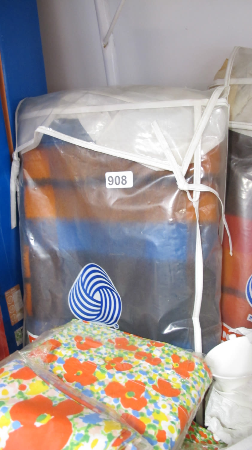 Lot 908: Wool blanket