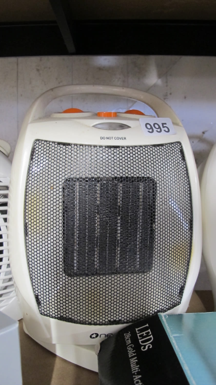 Lot 995: Electric heater
