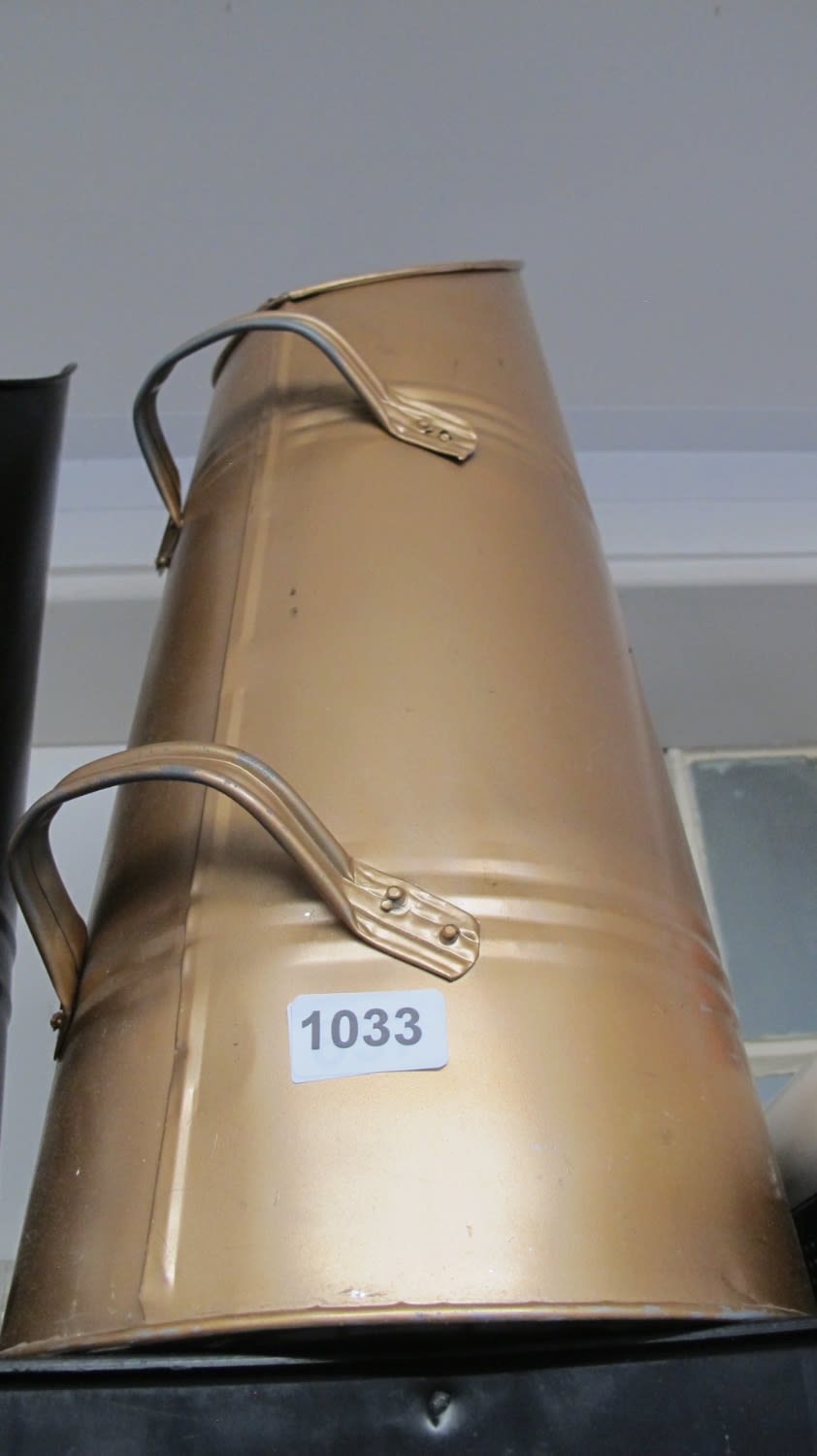 Lot 1033: coal scuttle
