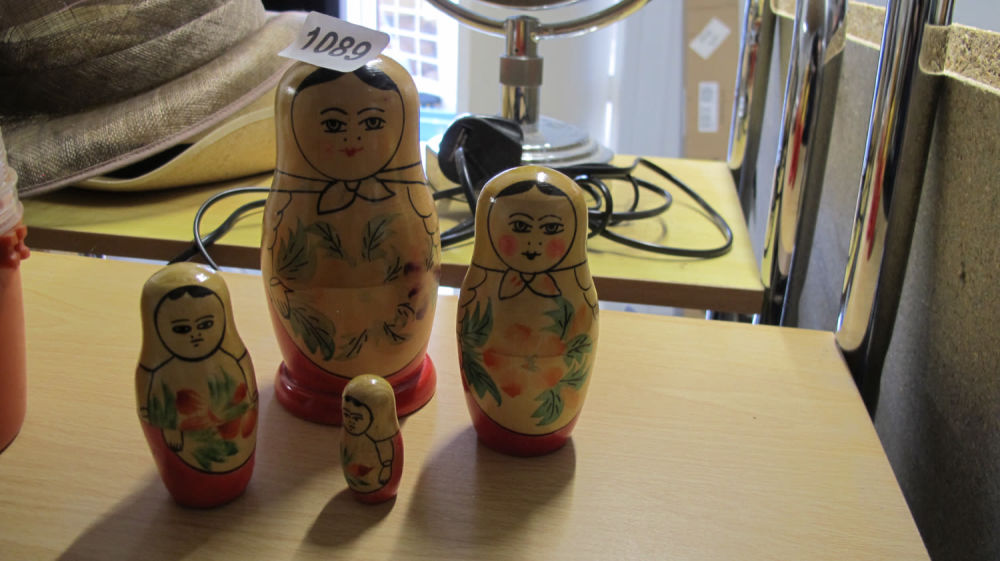 Lot 1089: Matrushka dolls