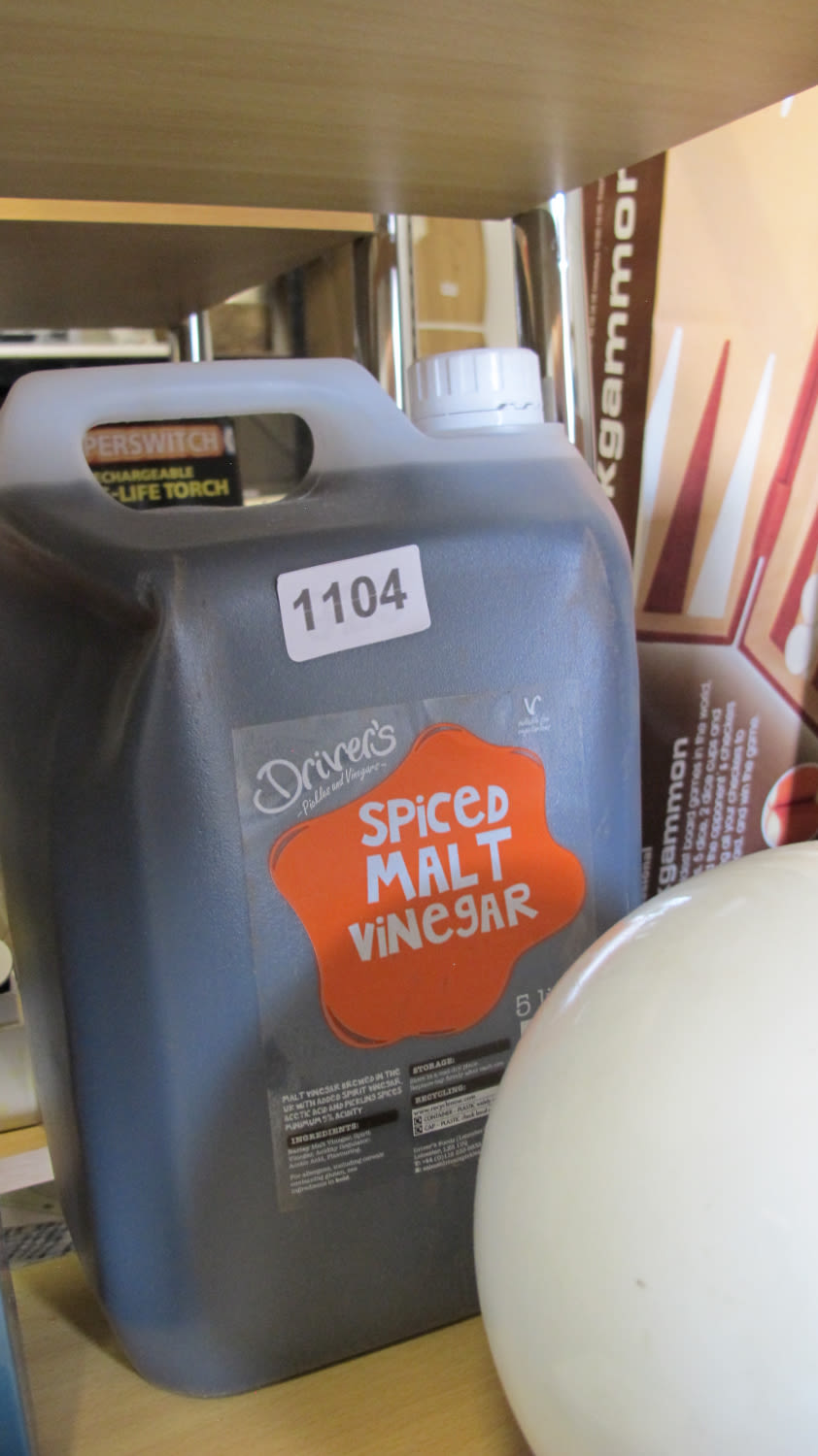 Lot 1104: gallon of vinegar