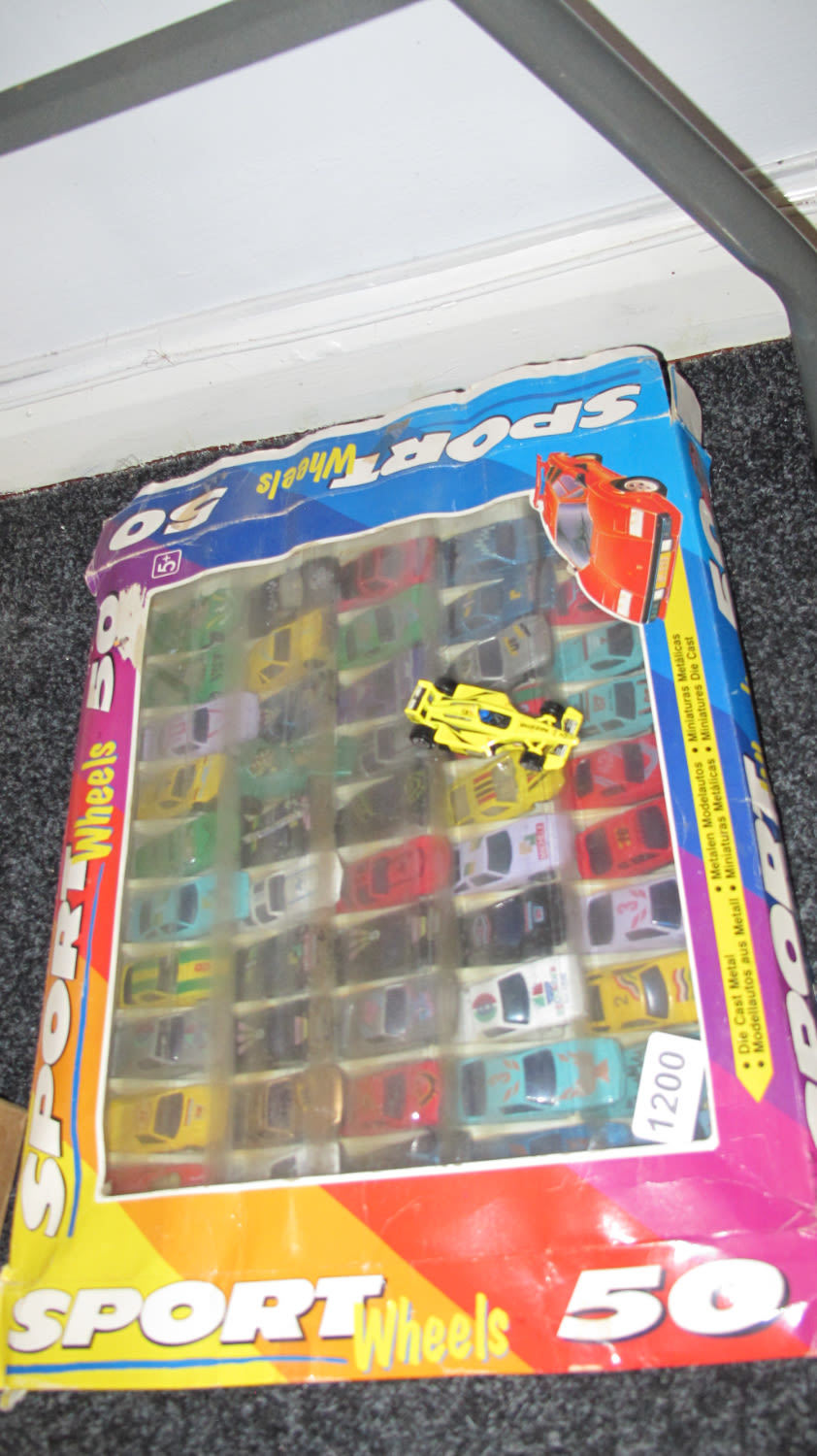 Lot 1200: Box of die cast cars