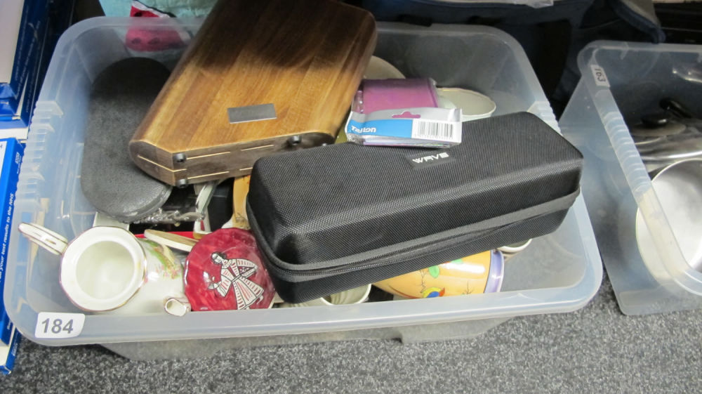 Lot 184: Box of misc