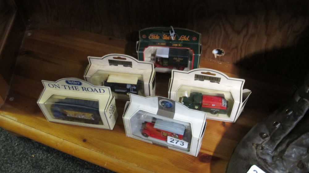 Lot 273: advertising die cast