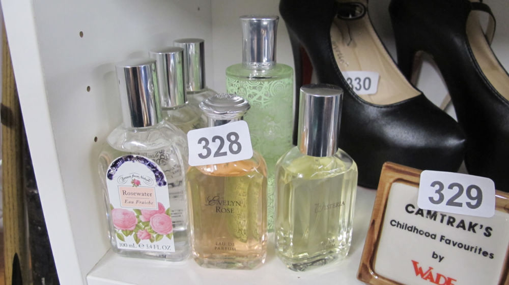 Lot 328: Perfumes