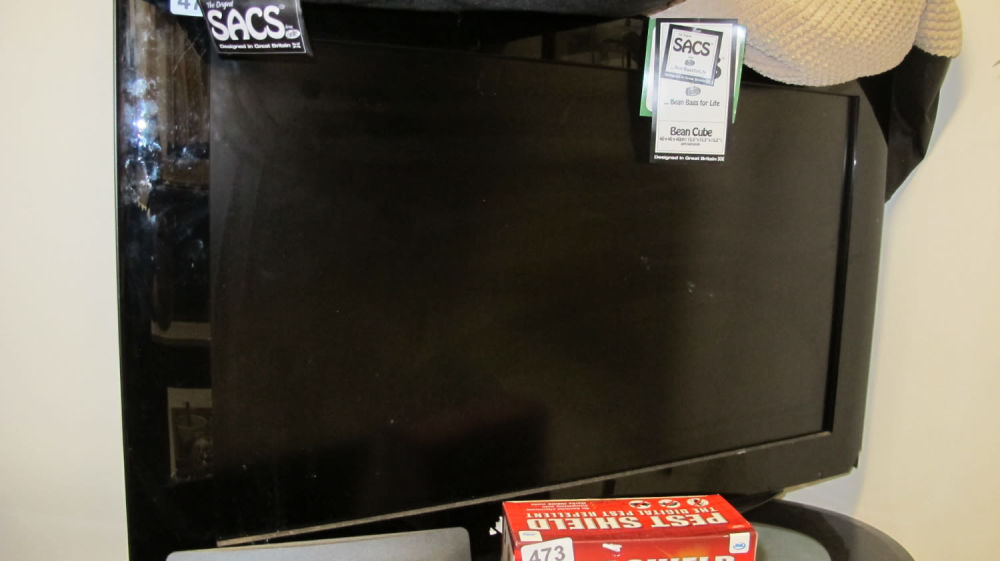 Lot 471: TV