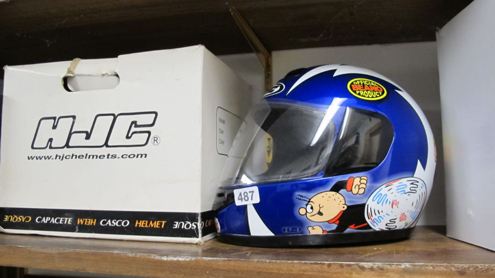 Lot 487: Billy the Whiz limited edition crash helmet