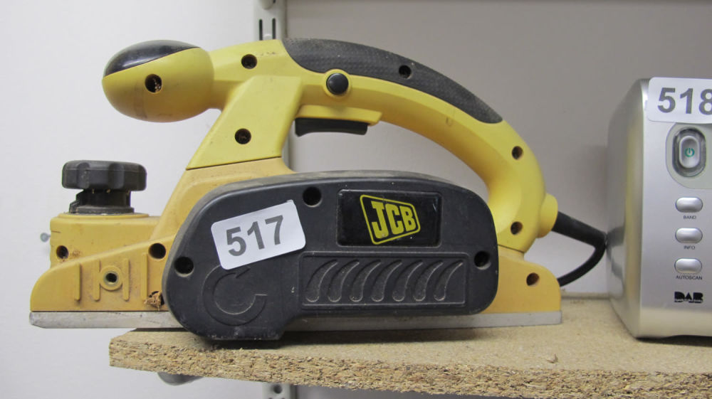 Lot 517: JCB sander