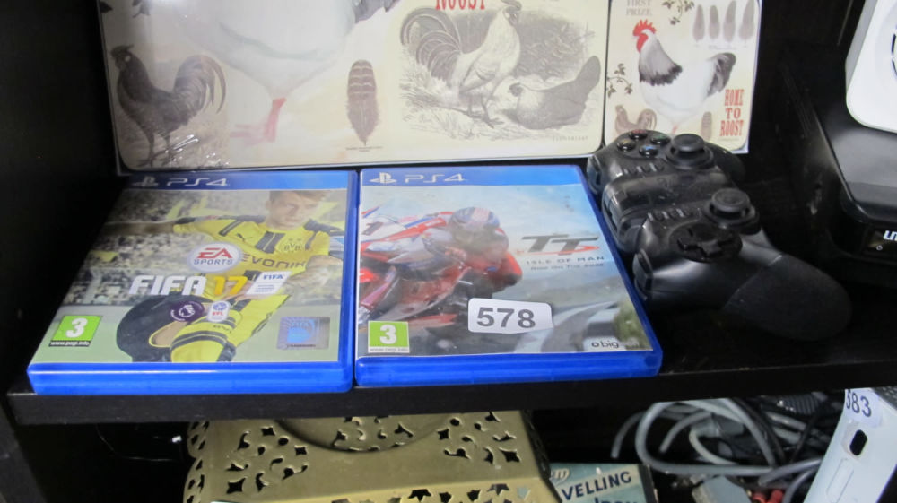 Lot 578: PS4 games and controller