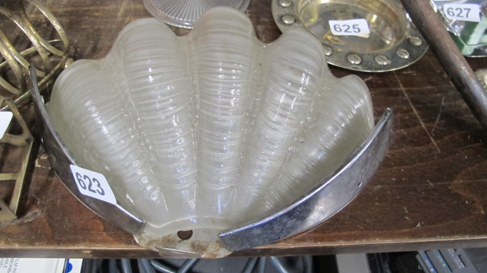 Lot 623: art deco fan wall light