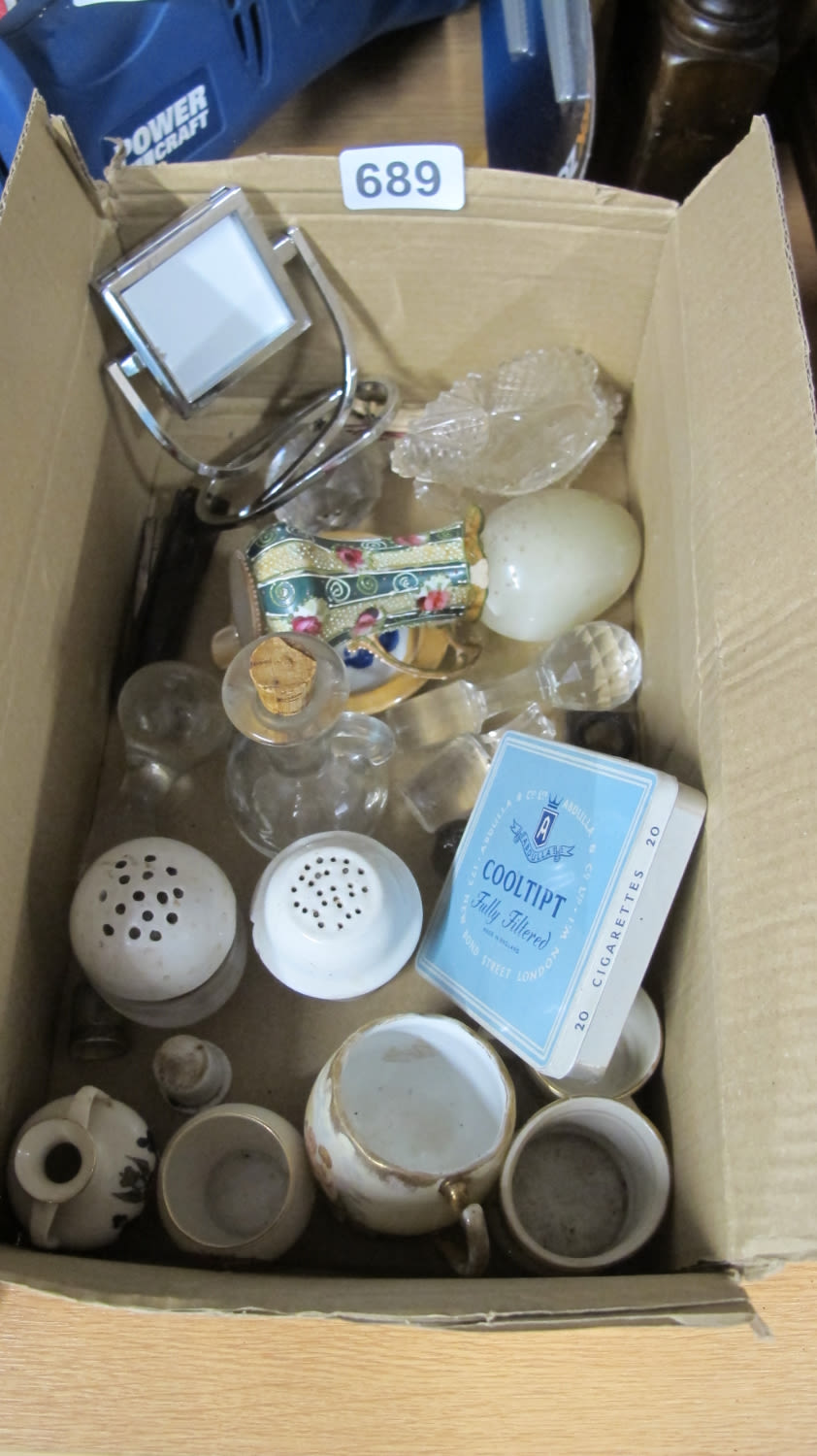 Lot 689: box of misc