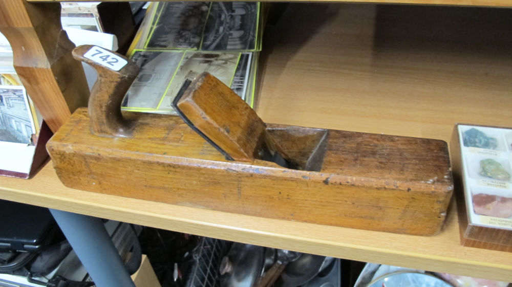 Lot 742: vintage block plane